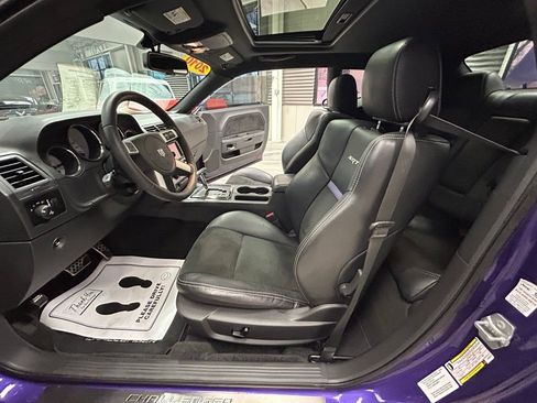 Used 2010 Dodge Challenger SRT8 w/ SRT Option Group II image 45