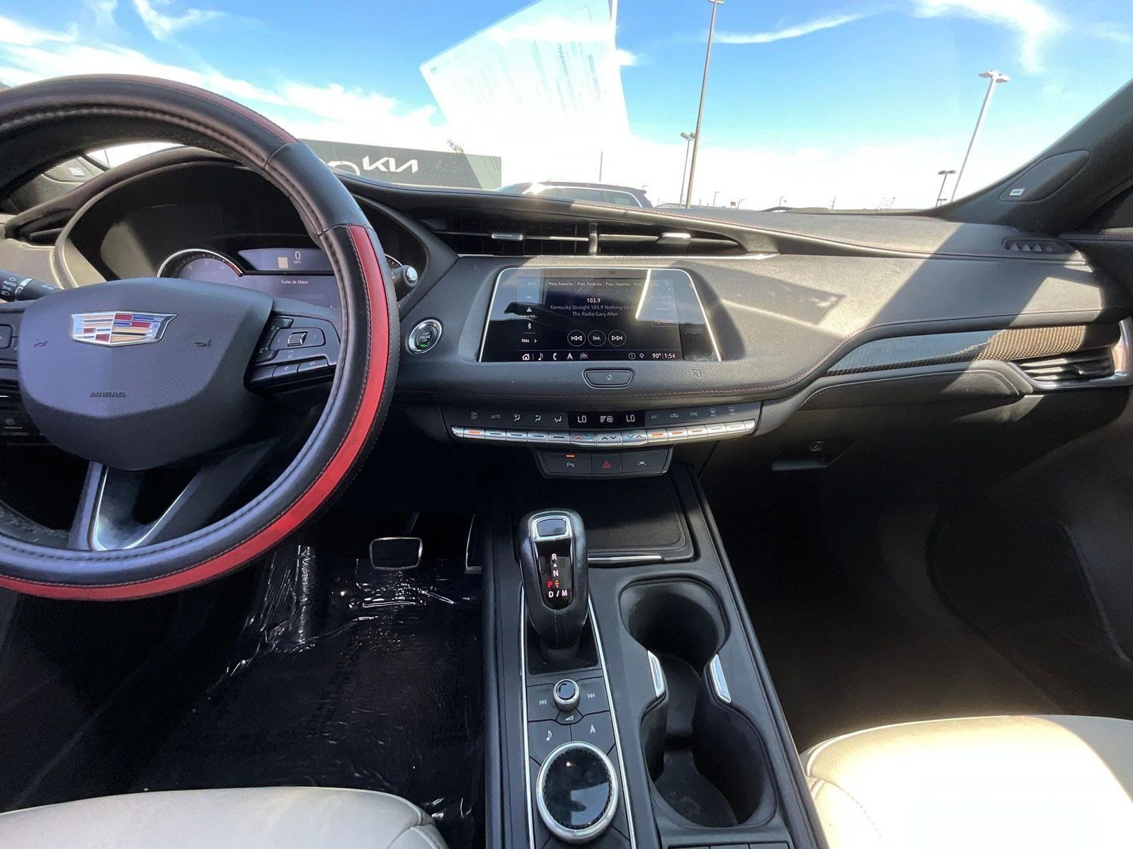 Used 2019 Cadillac XT4 Sport w/ Driver Awareness Package FWD image 9