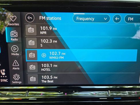 Used 2026 Volkswagen Atlas SE FWD image 23