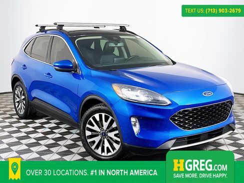 Used 2020 Ford Escape Titanium image 1