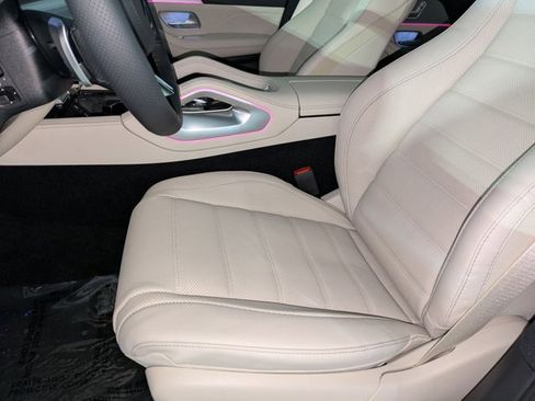 New 2026 Mercedes-Benz GLS 580 GLS 580 image 4