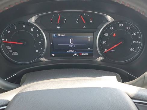 Certified 2022 Chevrolet Equinox RS FWD image 20