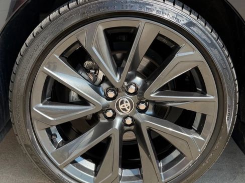Used 2024 Toyota Corolla SE FWD image 28