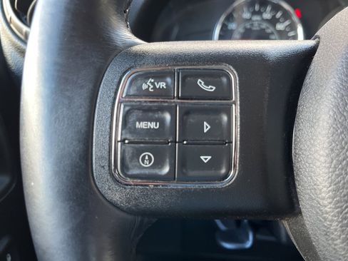 Used 2017 Jeep Wrangler Unlimited Sport image 26