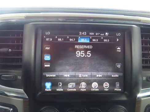 Used 2015 RAM 1500 Laramie w/ Convenience Group image 24