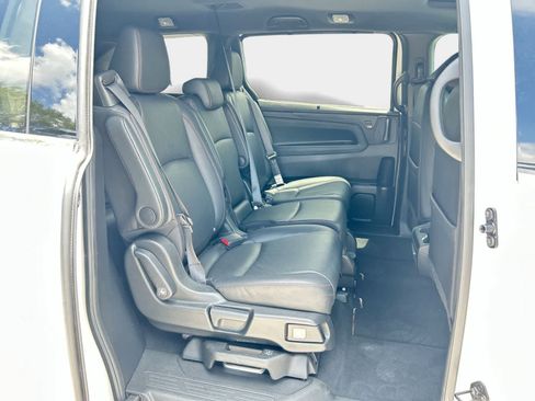 Used 2024 Honda Odyssey Sport image 13