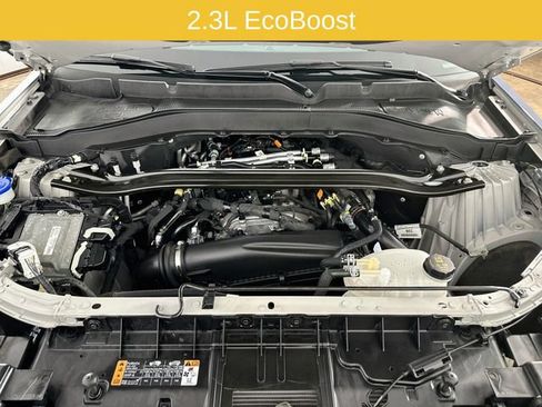 Certified 2025 Ford Explorer ST-Line w/ Premium Package AWD/4WD image 33