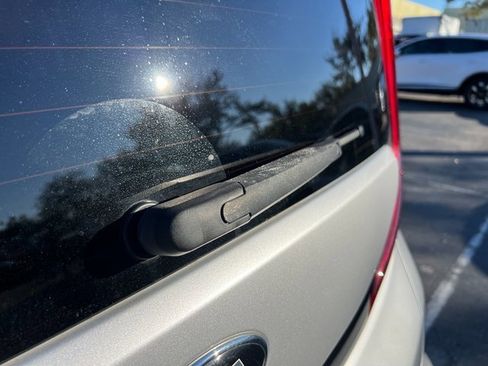 Certified 2021 Kia Soul LX image 7