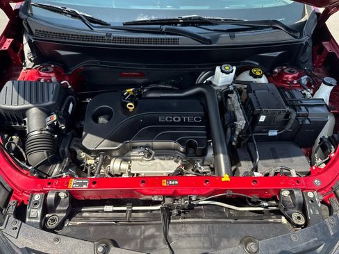 Used 2020 Chevrolet Equinox LT FWD image 22