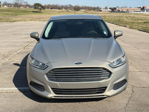 Used 2015 Ford Fusion S FWD image 7