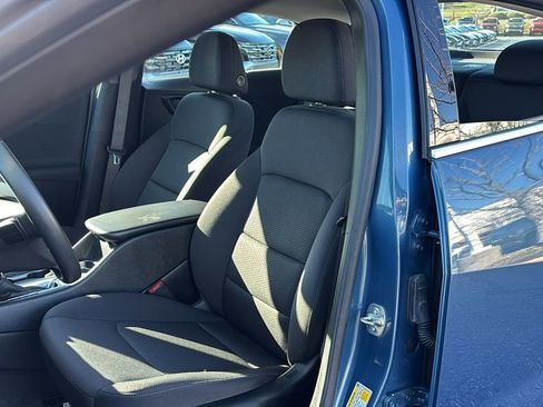 Used 2024 Chevrolet Malibu RS image 10