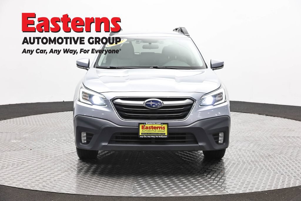 Used 2022 Subaru Outback Premium AWD/4WD image 3