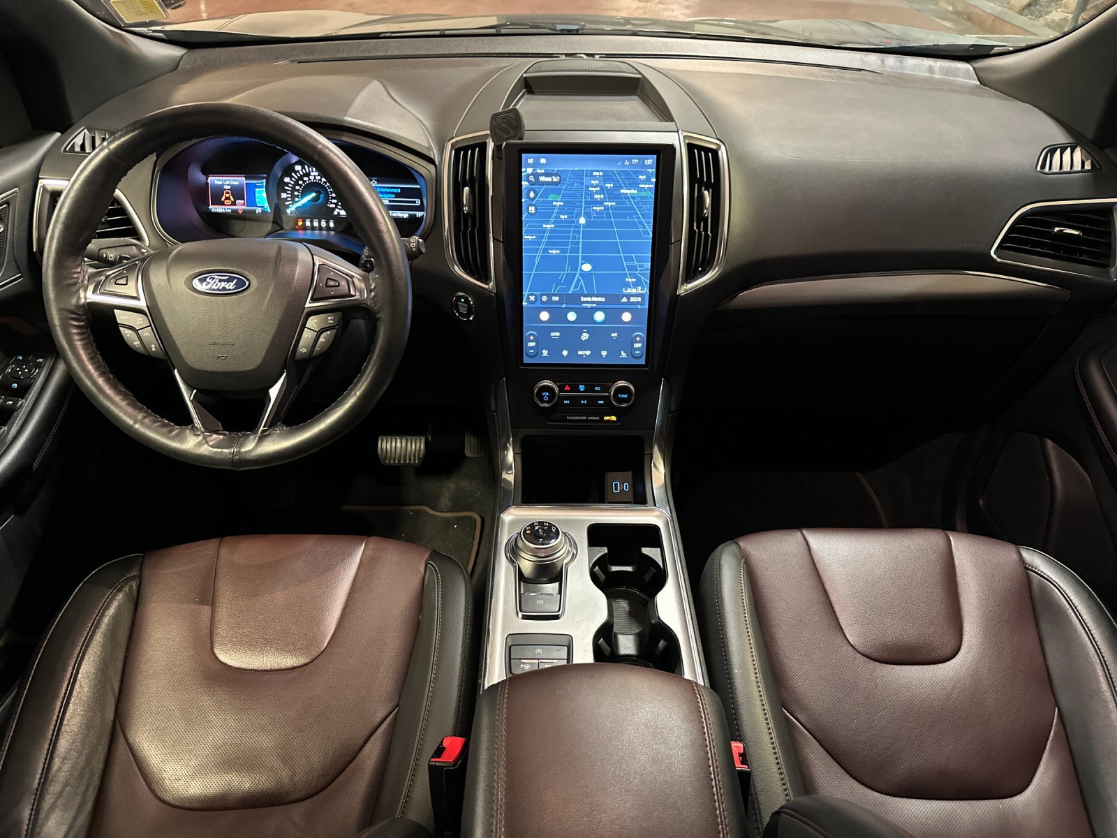 Used 2022 Ford Edge Titanium w/ Equipment Group 301A AWD/4WD image 12