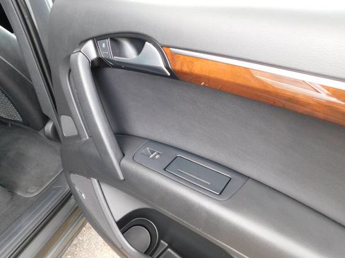 Used 2013 Audi Q7 3.0T Premium Plus image 19