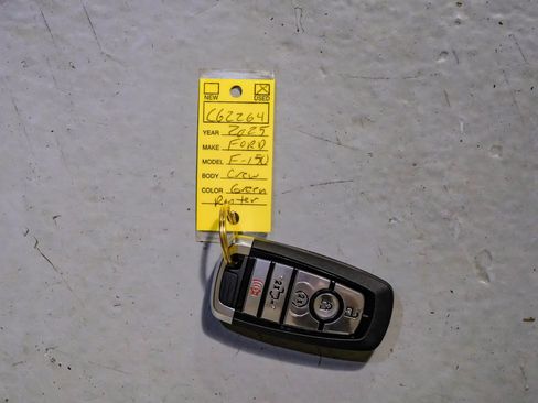 Used 2025 Ford F150 Raptor AWD/4WD image 60