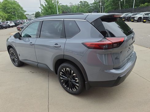 New 2026 Nissan Rogue Dark Armor AWD/4WD image 5
