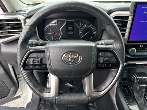 Used 2024 Toyota Tundra SR5 w/ SR5 Premium Package AWD/4WD image 18