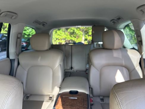 Used 2022 Nissan Armada SL w/ Captain's Chairs Package AWD/4WD image 25