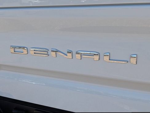 New 2026 GMC Sierra 3500 Denali w/ Denali Reserve Package AWD/4WD image 14