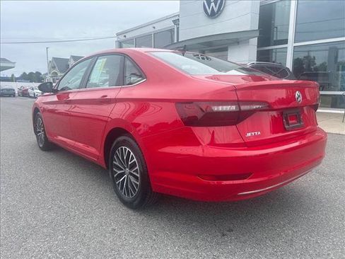 Certified 2020 Volkswagen Jetta SE FWD image 7