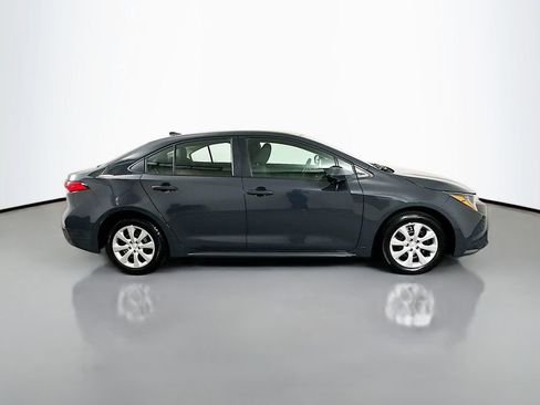 Used 2026 Toyota Corolla LE FWD image 4