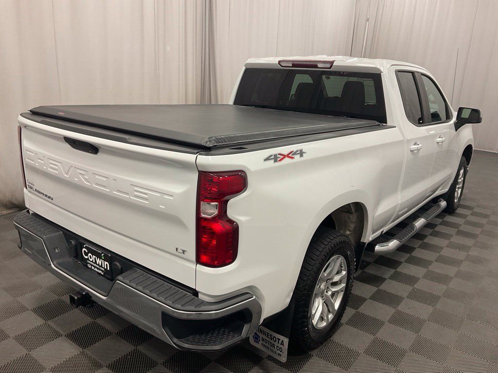 Used 2019 Chevrolet Silverado 1500 LT w/ All-Star Edition AWD/4WD image 12