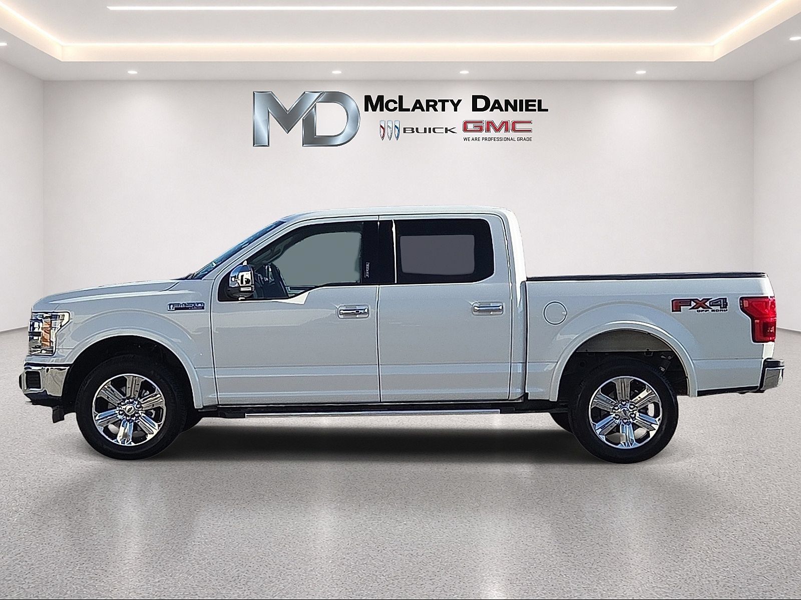 Used 2020 Ford F150 Lariat AWD/4WD image 2