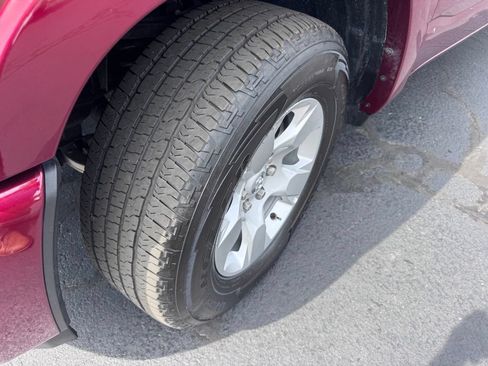 Used 2025 RAM 1500 Big Horn AWD/4WD image 37