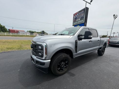 Used 2024 Ford F250 XL w/ STX Appearance Package AWD/4WD image 8