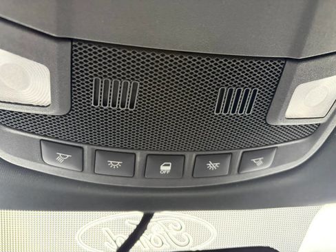 Used 2016 Ford F150 XLT w/ Equipment Group 302A Luxury AWD/4WD image 20