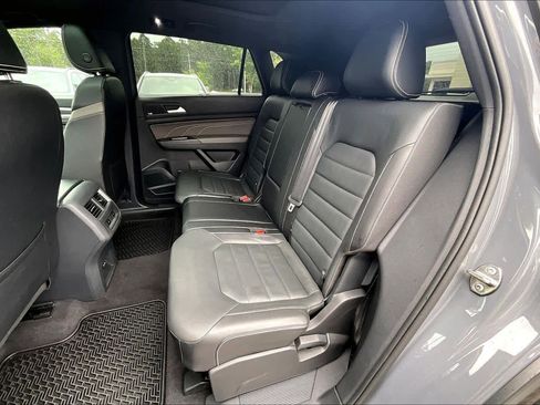 Used 2023 Volkswagen Atlas Cross Sport SEL Premium R-Line AWD/4WD image 21