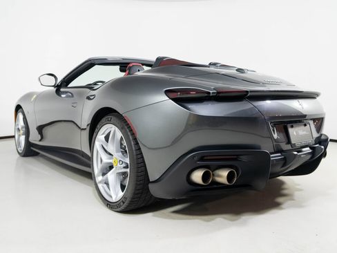 Used 2025 Ferrari Roma Spider image 7
