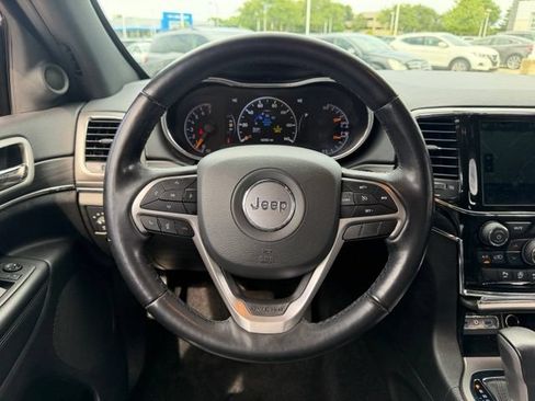 Used 2022 Jeep Grand Cherokee Limited AWD/4WD image 17