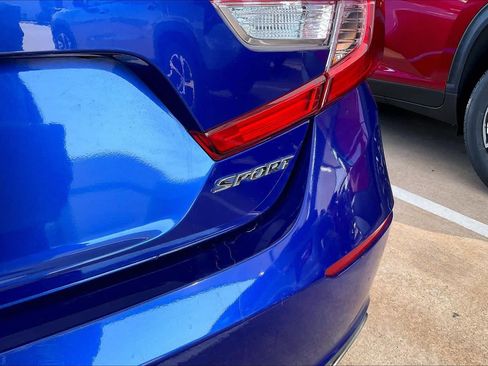 Used 2018 Honda Accord Sport image 10