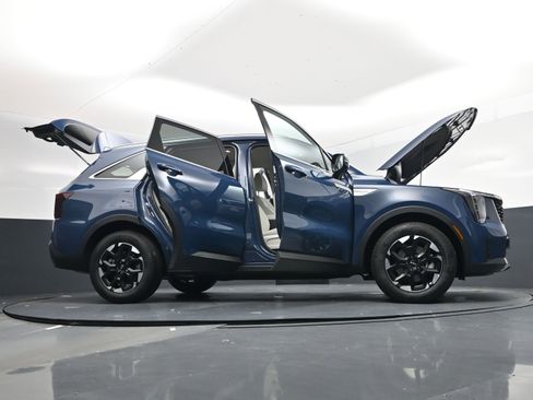 New 2026 Kia Sorento S image 21