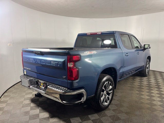 Used 2024 Chevrolet Silverado 1500 LT AWD/4WD image 4