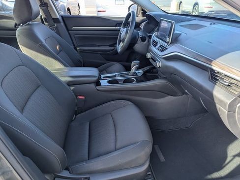 Used 2023 Nissan Altima 2.5 SV image 30
