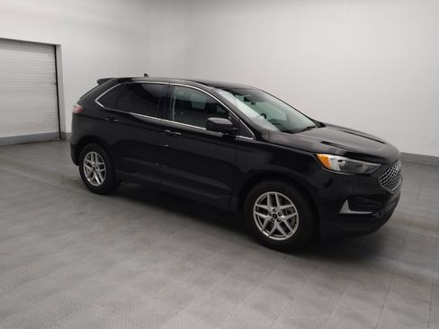 Used 2023 Ford Edge SEL image 11