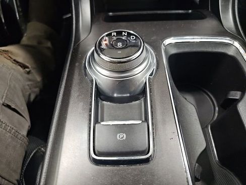 Used 2017 Ford Fusion Titanium image 22