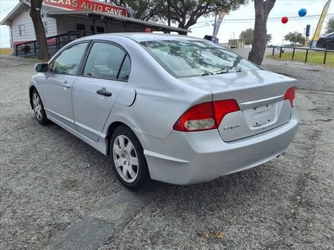 Used 2010 Honda Civic LX image 6