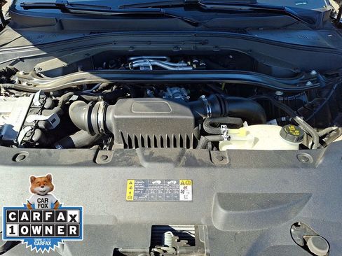 Used 2025 Lincoln Aviator AWD image 27