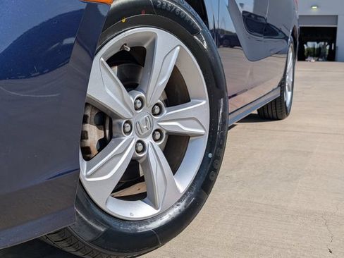 Used 2019 Honda Odyssey EX-L image 2