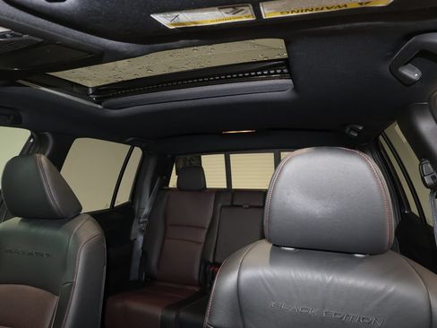 Used 2023 Honda Ridgeline Black Edition image 16