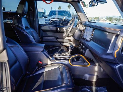 Used 2024 Ford Bronco Badlands AWD/4WD image 21