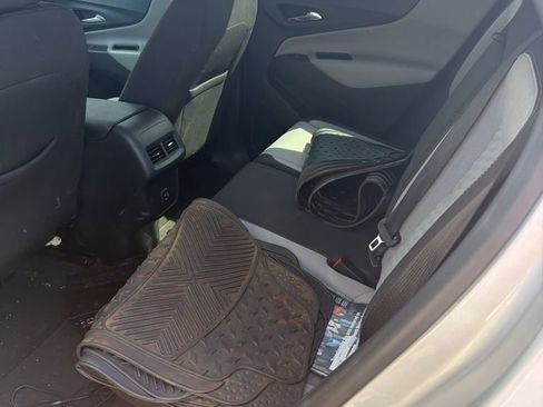 Used 2019 Chevrolet Equinox LS image 6