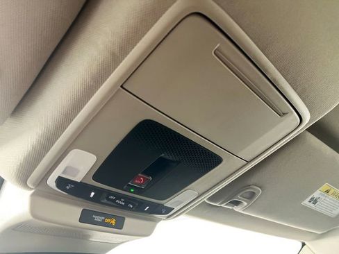 Certified 2024 Honda Accord LX image 15