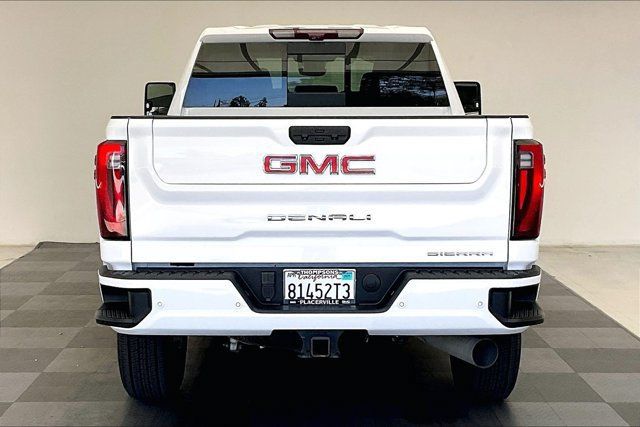 Used 2024 GMC Sierra 2500 Denali w/ Denali Reserve Package AWD/4WD image 3
