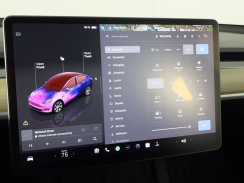 Used 2023 Tesla Model Y Long Range image 26