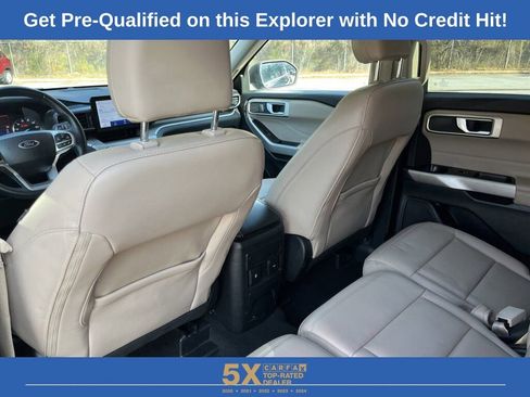 Used 2023 Ford Explorer XLT w/ Equipment Group 202A image 20