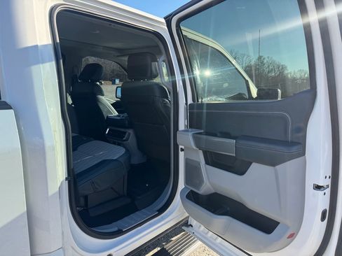 Used 2023 Ford F150 Limited image 13